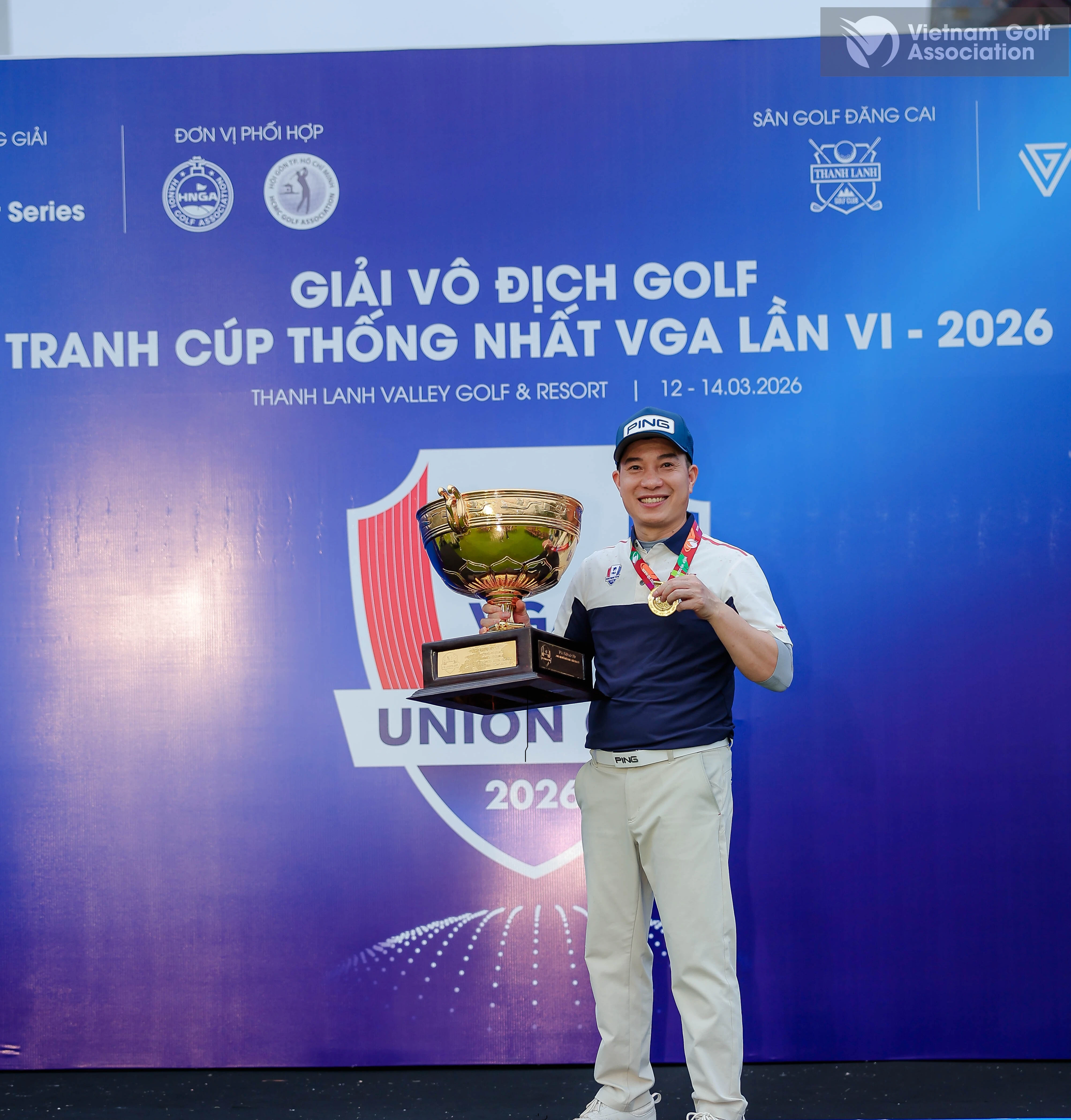 Golfer Nguyễn Xuân Hồng